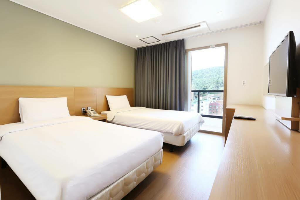 Sims Hotel 済州市 エクステリア 写真